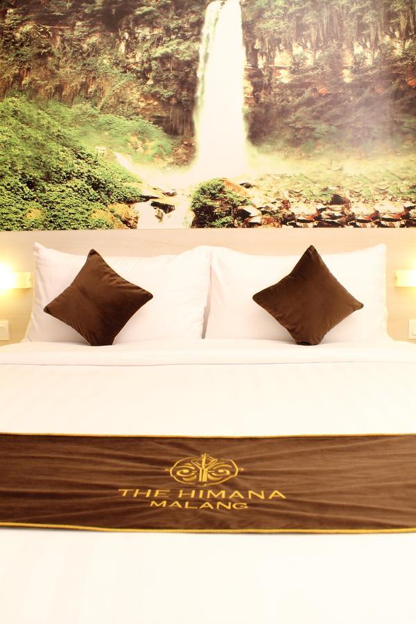 Hotel The Himana Malang Exterior foto